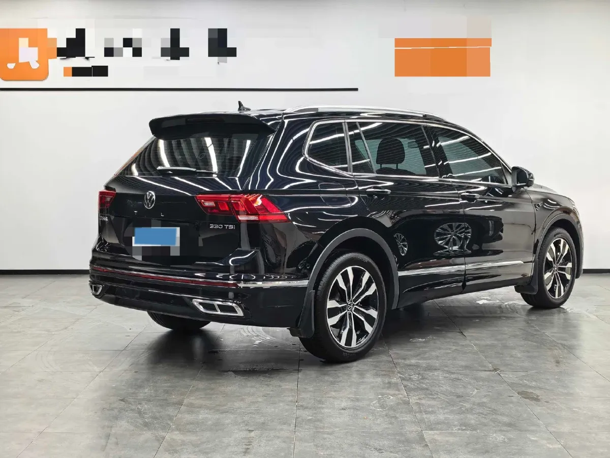2025 Volkswagen Tiguan L 2.0T 186HP L4 7DCT,autocango,china used car exporter,china ev exporter,chinese used car exporter,chinese used ev exporter