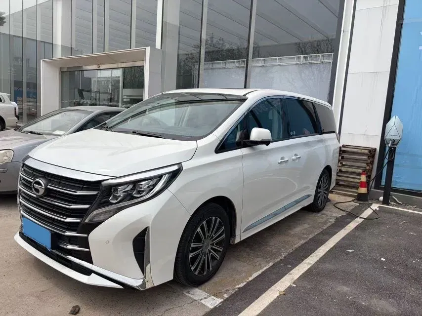 2021 GAC Trumpchi M8 2.0T 252HP L4 8AT,autocango,china used car exporter,china ev exporter,chinese used car exporter,chinese used ev exporter