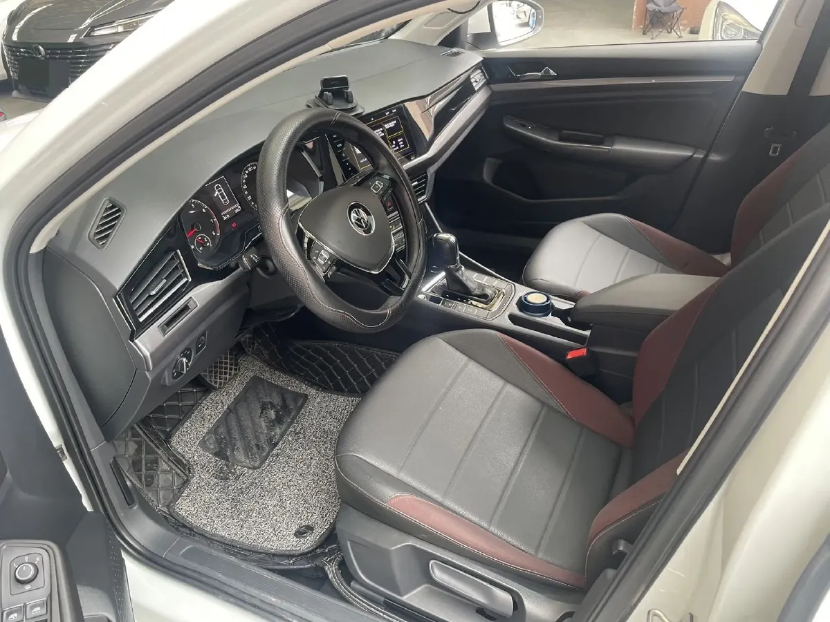 2021 Volkswagen Bora 1.5L 113HP L4 6AT,autocango,china used car exporter,china ev exporter,chinese used car exporter,chinese used ev exporter