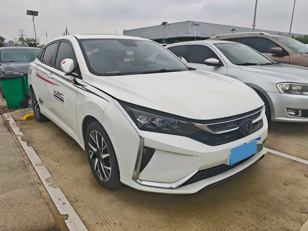 2020 DongFeng Aeolus YiXuan 1.5T 150HP L4 6DCT,autocango,china used car exporter,china ev exporter,chinese used car exporter,chinese used ev exporter