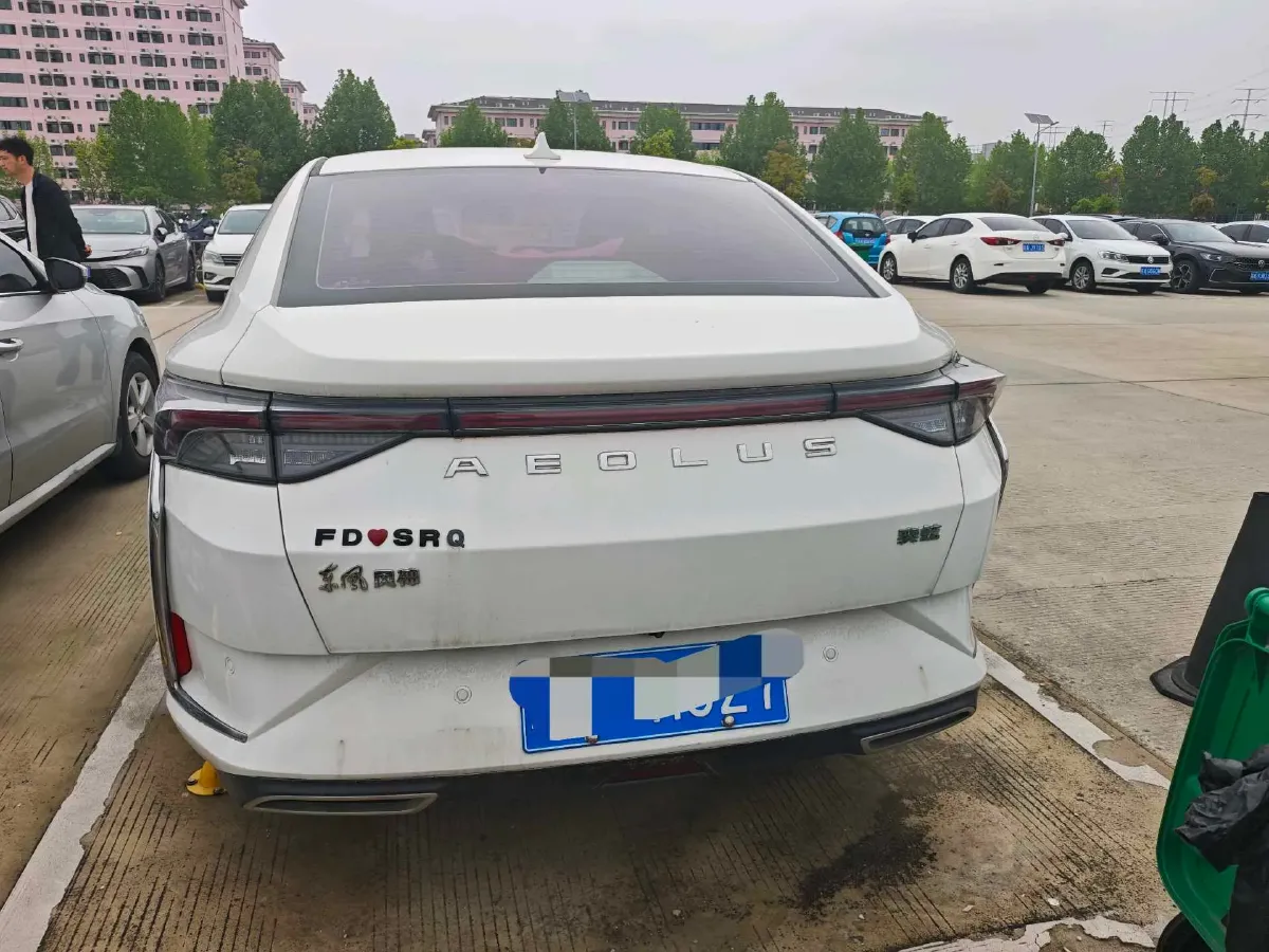 2020 DongFeng Aeolus YiXuan 1.5T 150HP L4 6DCT,autocango,china used car exporter,china ev exporter,chinese used car exporter,chinese used ev exporter