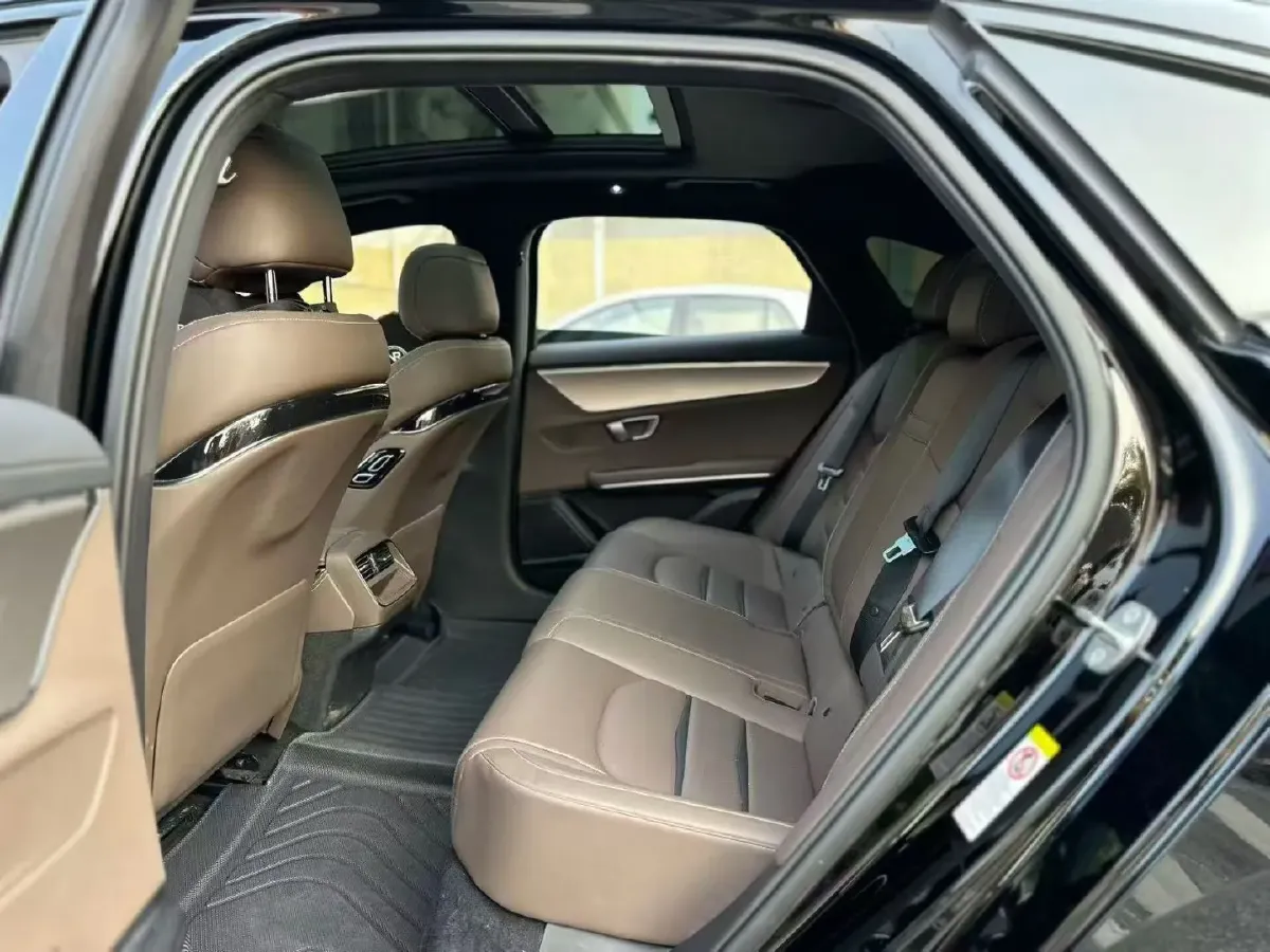 2022 Honda Accord 1.5T 194HP L4 CVT,autocango,china used car exporter,china ev exporter,chinese used car exporter,chinese used ev exporter