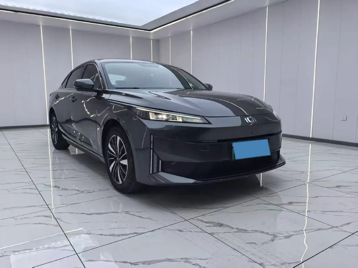 2024 ChangAn QiYuan A05 1.5L 110HP L4 E-CVT PHEV 9.07KWH,autocango,china used car exporter,china ev exporter,chinese used car exporter,chinese used ev exporter