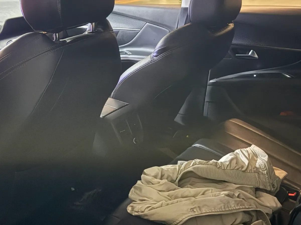 2018 Peugeot 4008 1.6T 167HP L4 6AT,autocango,china used car exporter,china ev exporter,chinese used car exporter,chinese used ev exporter