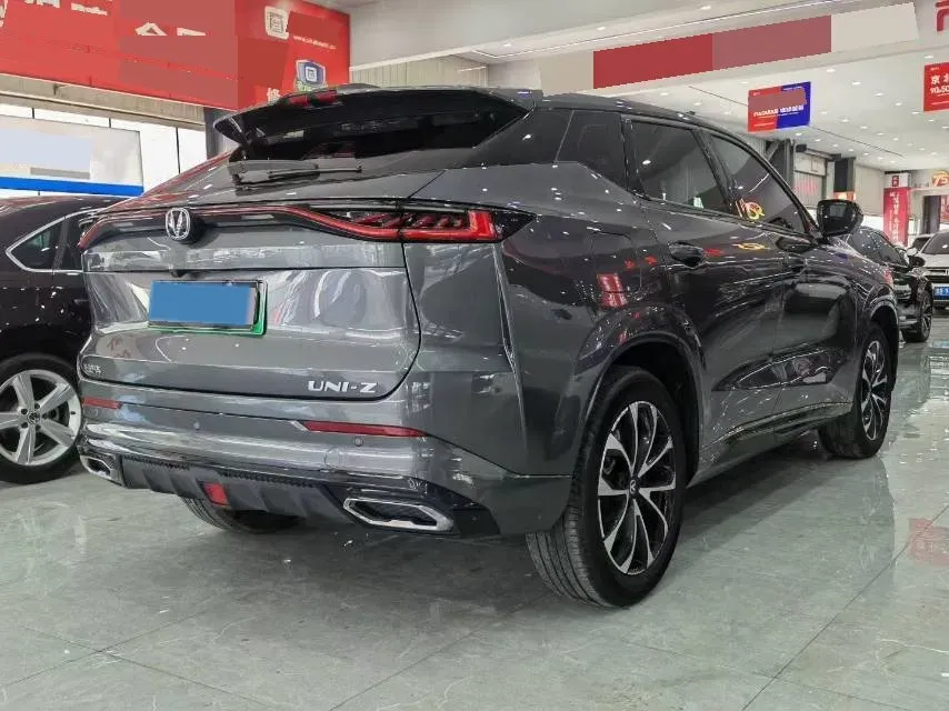 2024 ChangAn UNI-Z 1.5L 98HP L4 E-CVT PHEV 18.4KWH,autocango,china used car exporter,china ev exporter,chinese used car exporter,chinese used ev exporter