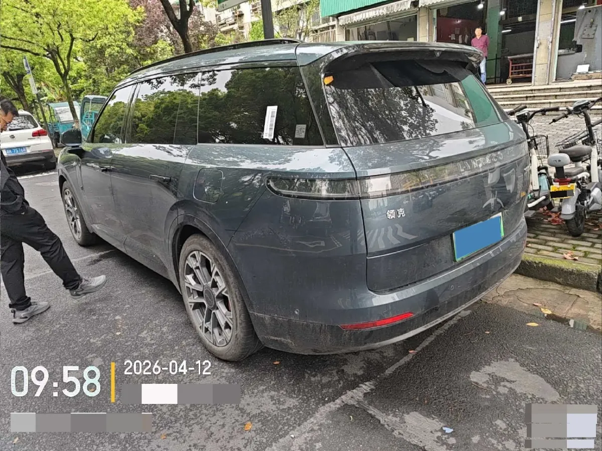 2025 LYNK&CO 900 2.0T 254HP L4 3DHT PHEV,autocango,china used car exporter,china ev exporter,chinese used car exporter,chinese used ev exporter