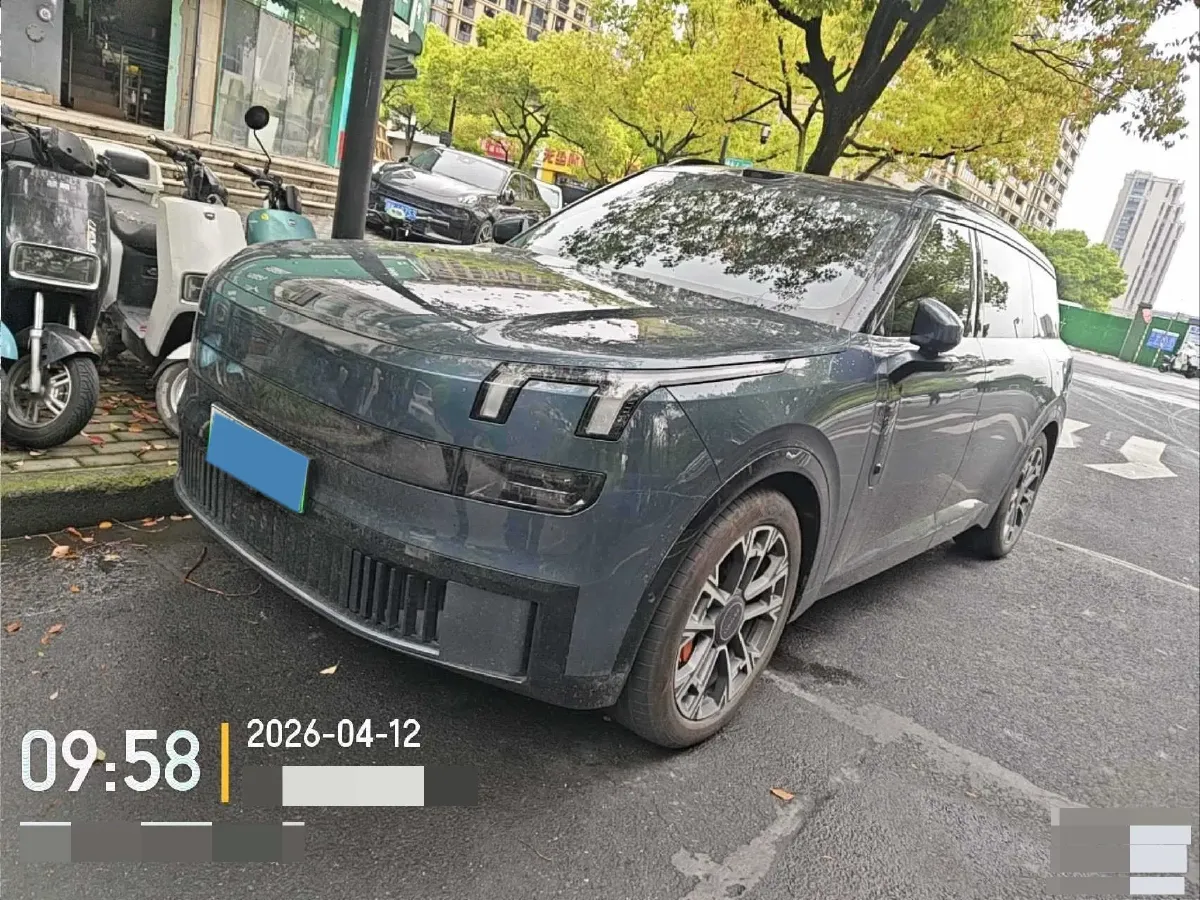 2025 LYNK&CO 900 2.0T 254HP L4 3DHT PHEV,autocango,china used car exporter,china ev exporter,chinese used car exporter,chinese used ev exporter