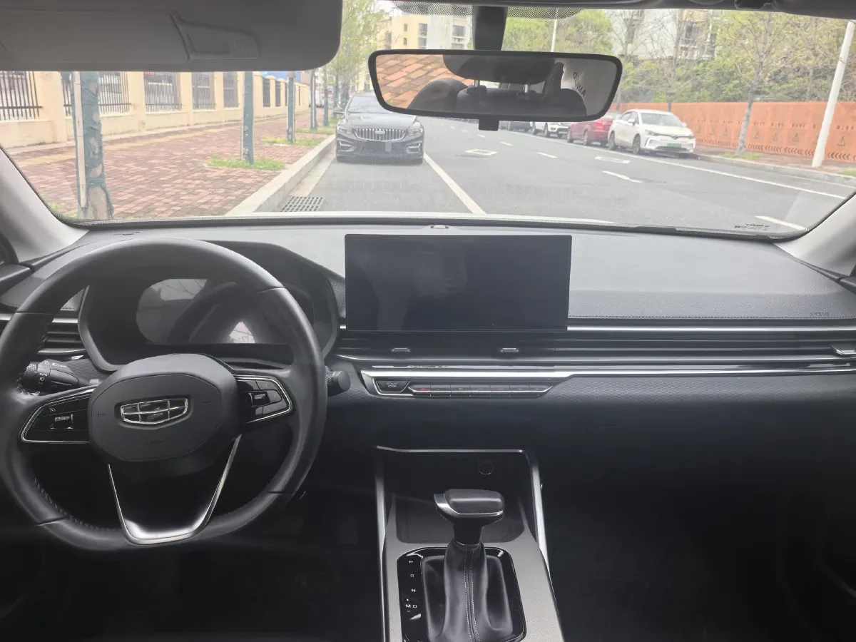 2023 Geely Emgrand 1.5L 127HP L4 CVT,autocango,china used car exporter,china ev exporter,chinese used car exporter,chinese used ev exporter