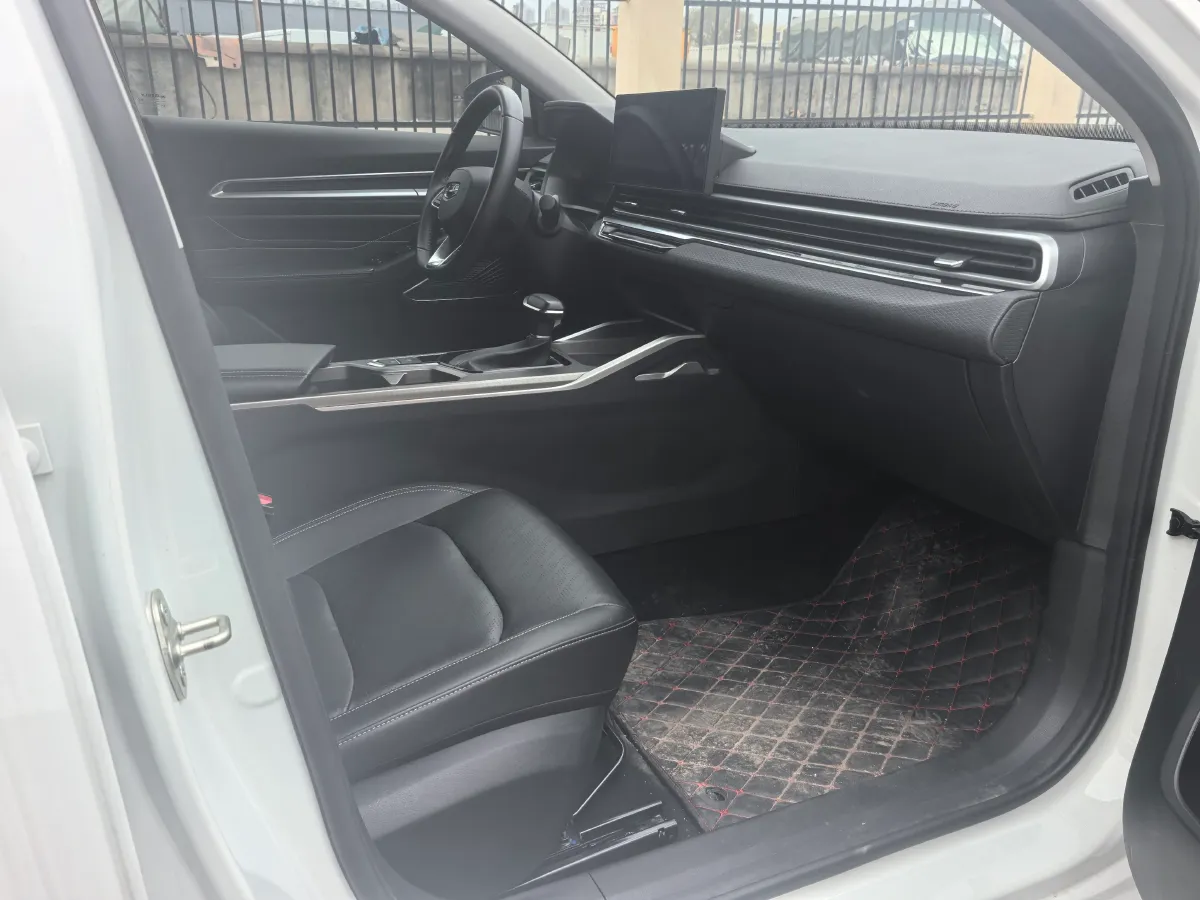 2023 Geely Emgrand 1.5L 127HP L4 CVT,autocango,china used car exporter,china ev exporter,chinese used car exporter,chinese used ev exporter