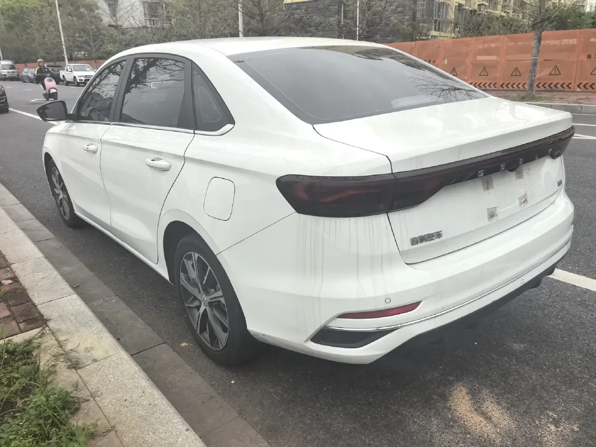2023 Geely Emgrand 1.5L 127HP L4 CVT,autocango,china used car exporter,china ev exporter,chinese used car exporter,chinese used ev exporter