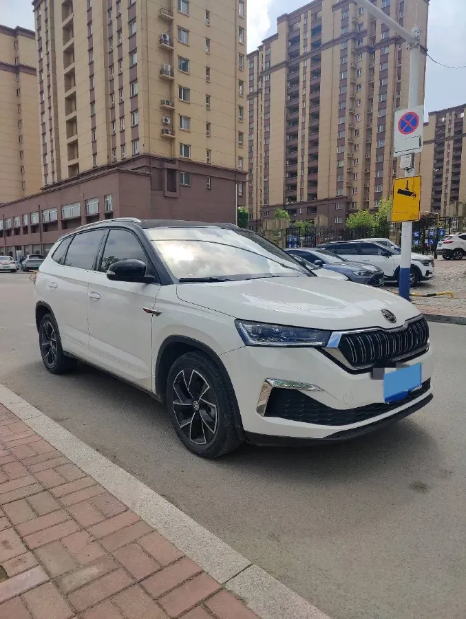 2020 Skoda Kamiq 1.2T 116HP L4 7DCT,autocango,china used car exporter,china ev exporter,chinese used car exporter,chinese used ev exporter