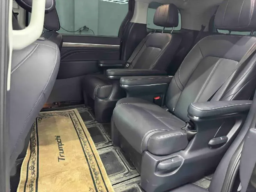 2024 GAC Trumpchi M8 2.0T 252HP L4 8AT,autocango,china used car exporter,china ev exporter,chinese used car exporter,chinese used ev exporter