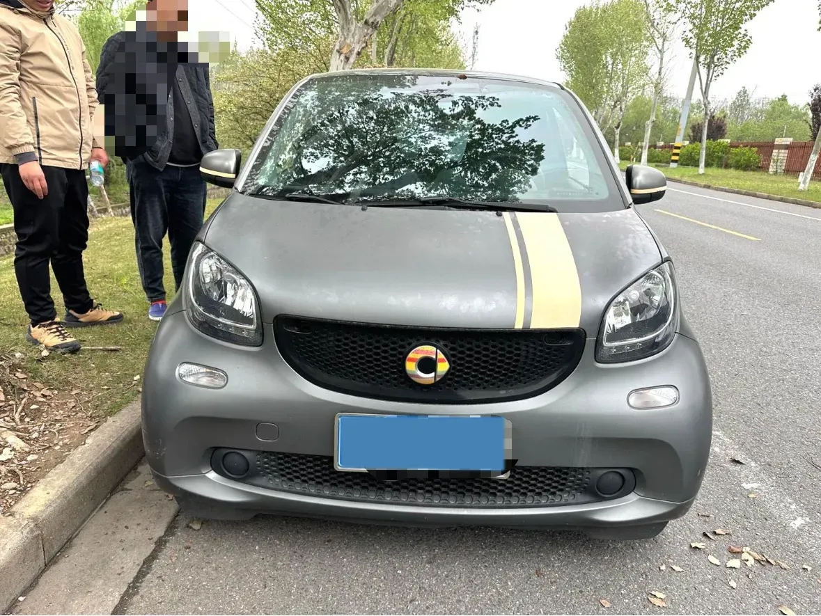 2015 Smart smart fortwo 1.0L 71HP L3 6DCT,autocango,china used car exporter,china ev exporter,chinese used car exporter,chinese used ev exporter