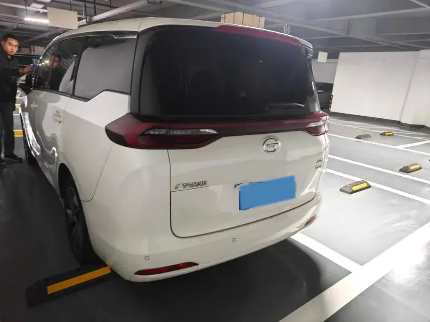 2021 GAC Trumpchi M6 1.5T 169HP L4 7DCT,autocango,china used car exporter,china ev exporter,chinese used car exporter,chinese used ev exporter