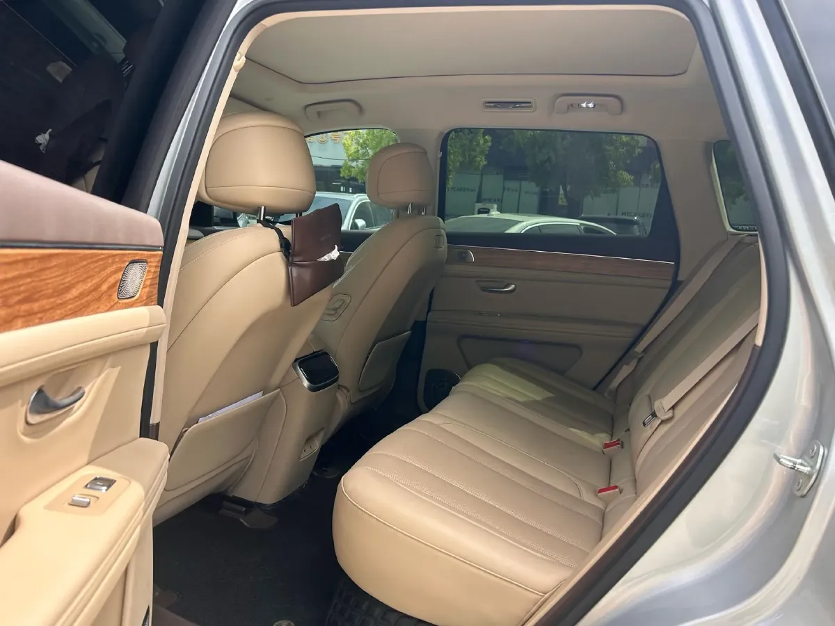 2024 Ford Transit 2.0T 143HP L4 9AT,autocango,china used car exporter,china ev exporter,chinese used car exporter,chinese used ev exporter