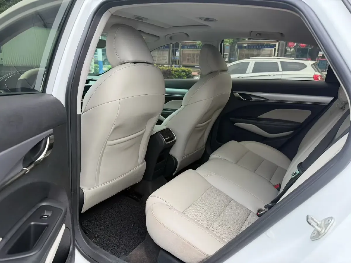 2018 Geely Binray 1.4T 133HP L4 CVT,autocango,china used car exporter,china ev exporter,chinese used car exporter,chinese used ev exporter