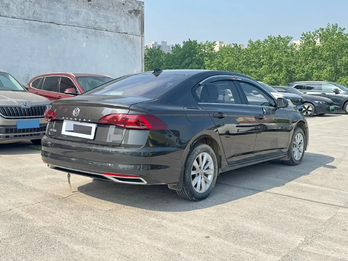 2019 Bestune T77 1.2T 143HP L4 7DCT,autocango,china used car exporter,china ev exporter,chinese used car exporter,chinese used ev exporter