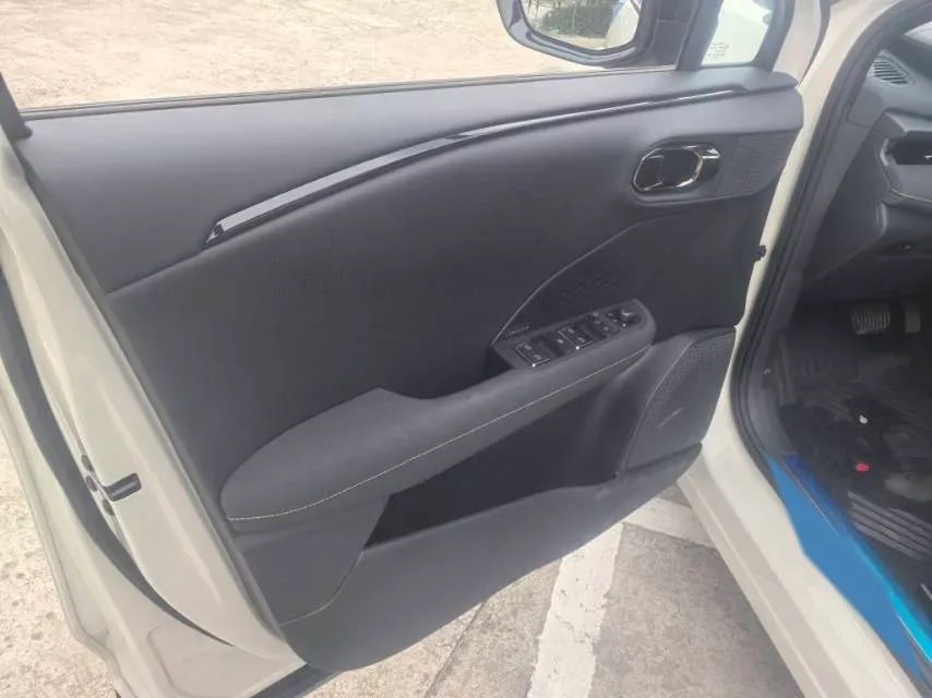 2025 LYNK&CO 06 1.5T 181HP L4 7DCT,autocango,china used car exporter,china ev exporter,chinese used car exporter,chinese used ev exporter