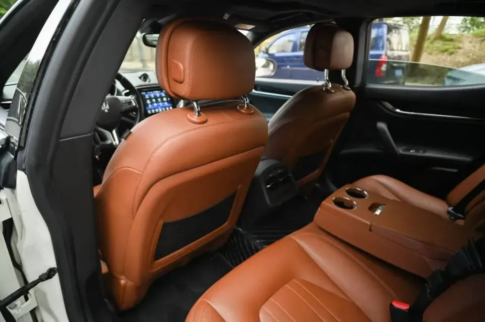 2019 Maserati Ghibli 3.0T 350HP V6 8AT,autocango,china used car exporter,china ev exporter,chinese used car exporter,chinese used ev exporter