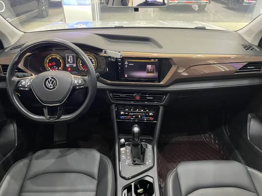 2021 Volkswagen Tharu 1.4T 150HP L4 7DCT,autocango,china used car exporter,china ev exporter,chinese used car exporter,chinese used ev exporter