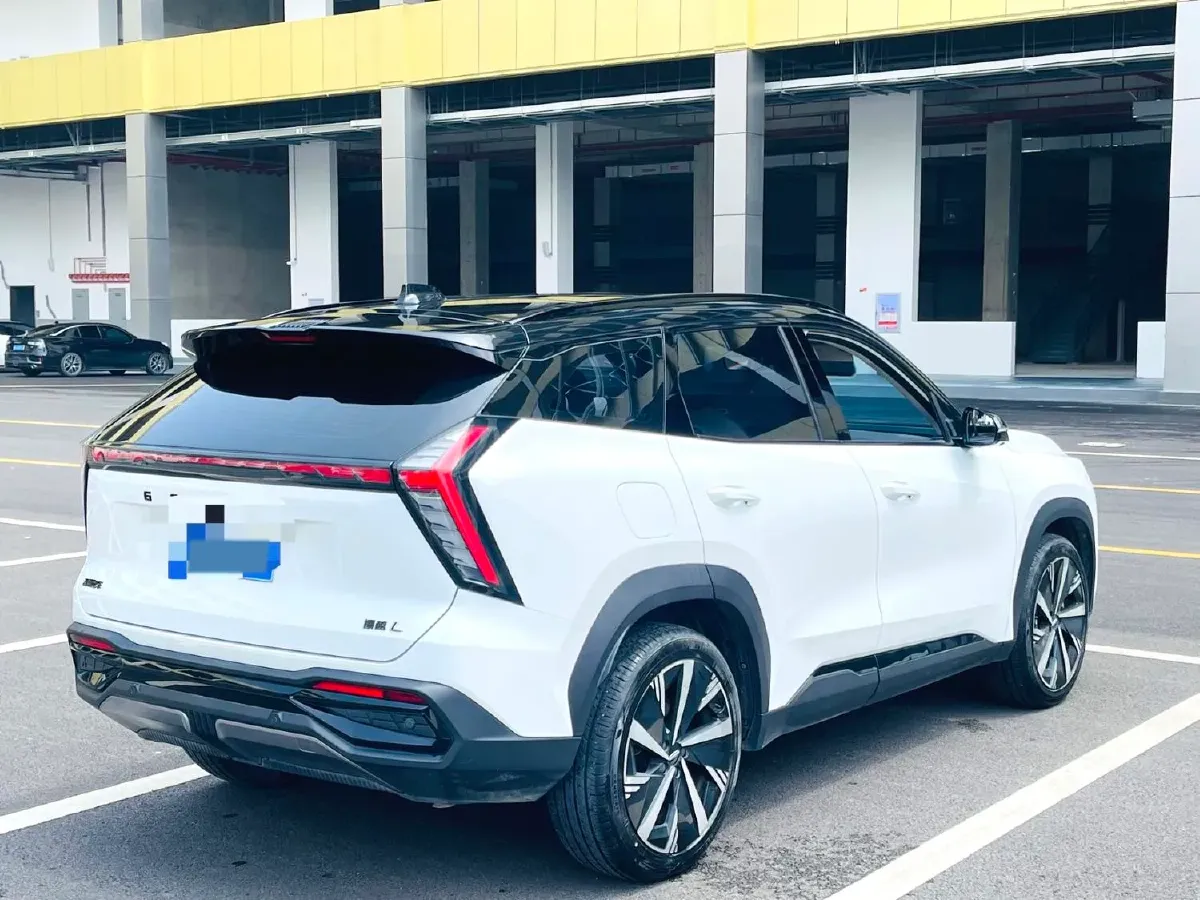 2023 Geely StarRay 1.5T 181HP L4 7DCT,autocango,china used car exporter,china ev exporter,chinese used car exporter,chinese used ev exporter