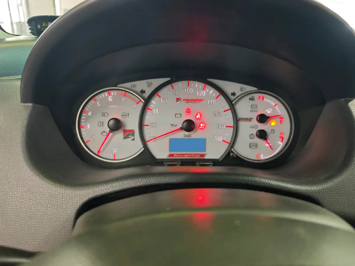 2016 Suzuki Swift 1.5L 103HP L4 4AT,autocango,china used car exporter,china ev exporter,chinese used car exporter,chinese used ev exporter