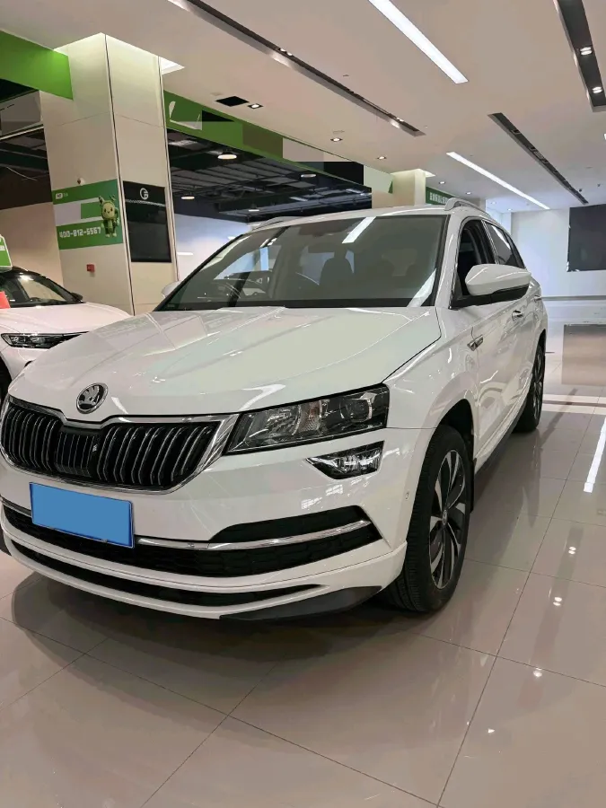 2023 Skoda Karoq 1.4T 150HP L4 7DCT,autocango,china used car exporter,china ev exporter,chinese used car exporter,chinese used ev exporter