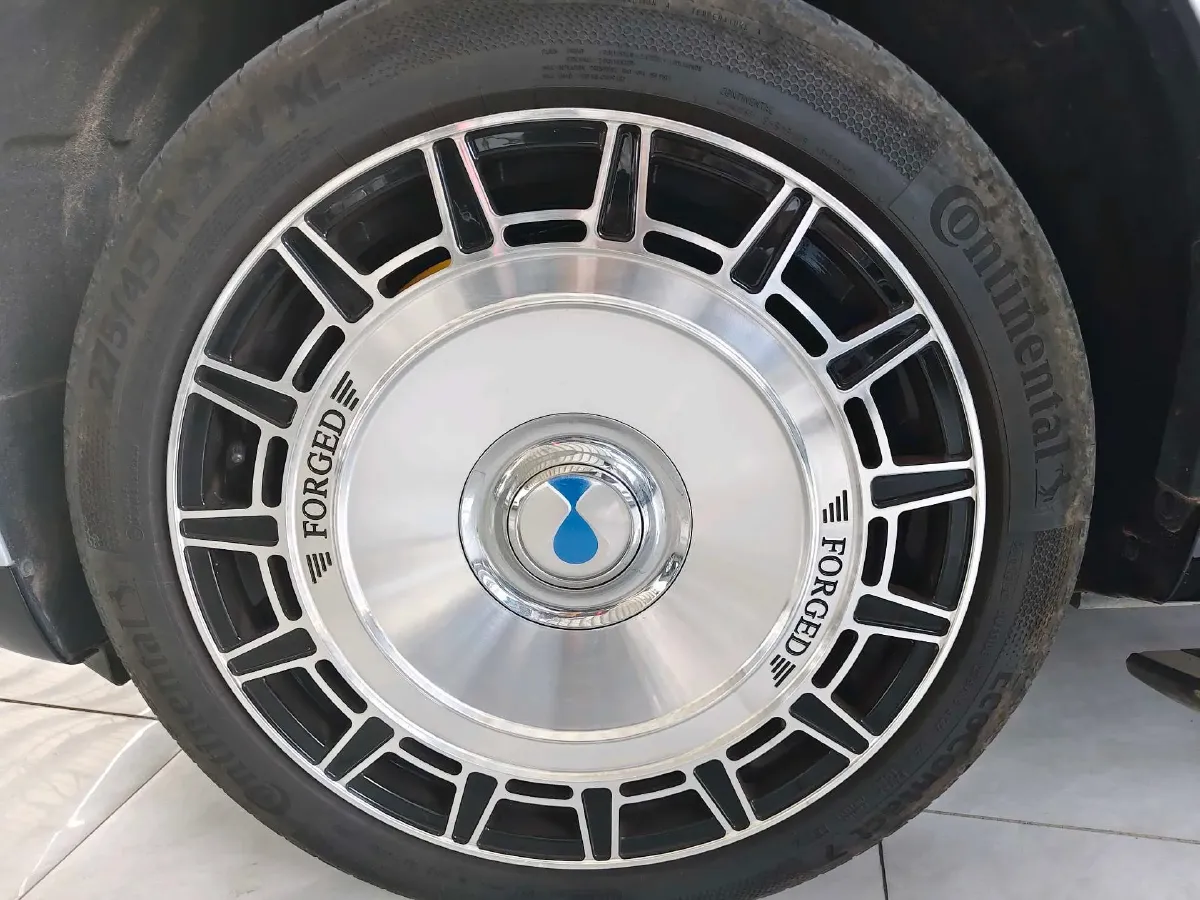 2026 Denza DenzaN9 2.0T 207HP L4 E-CVT PHEV,autocango,china used car exporter,china ev exporter,chinese used car exporter,chinese used ev exporter