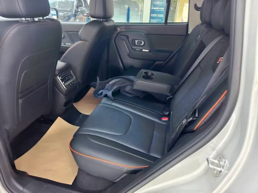 2025 Jetour ShanHai T1 1.5T 156HP L4 1DHT PHEV 43.2KWH,autocango,china used car exporter,china ev exporter,chinese used car exporter,chinese used ev exporter