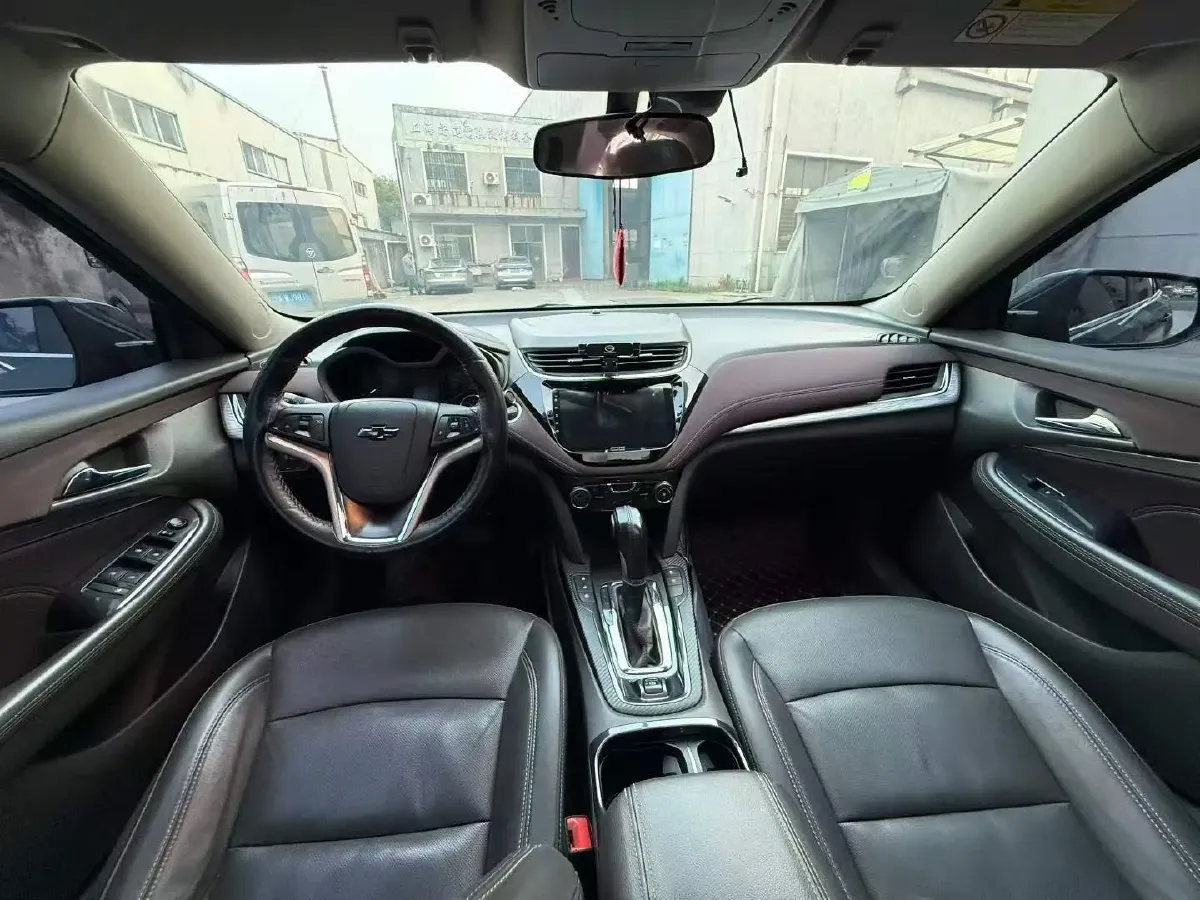 2018 Chevrolet Malibu 1.5T 170HP L4 6AT,autocango,china used car exporter,china ev exporter,chinese used car exporter,chinese used ev exporter