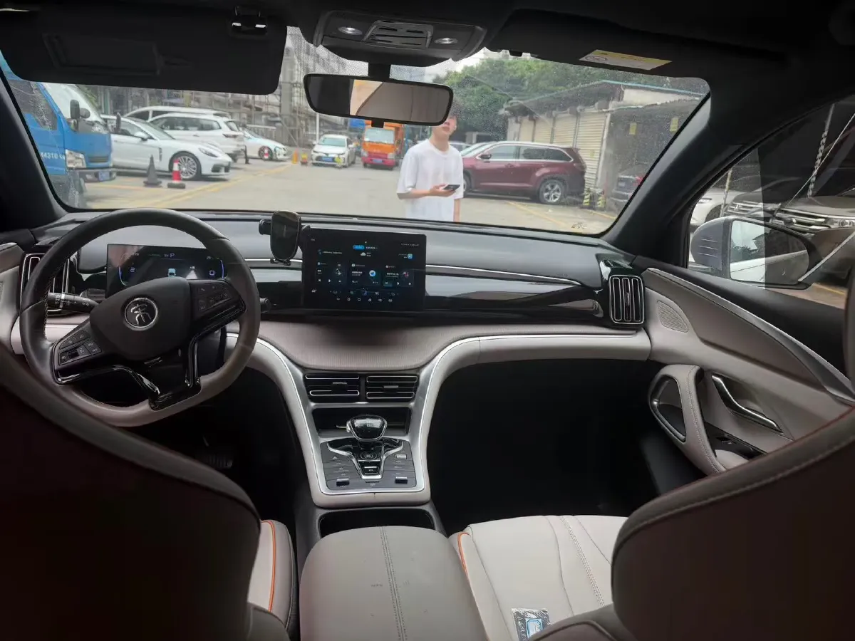 2024 BYD Song Pro 1.5L 110HP L4 E-CVT PHEV 12.9KWH,autocango,china used car exporter,china ev exporter,chinese used car exporter,chinese used ev exporter