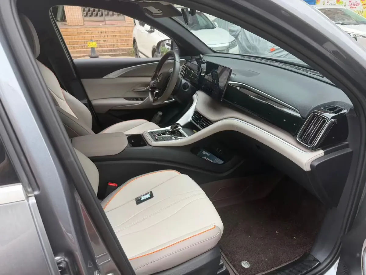 2024 BYD Song Pro 1.5L 110HP L4 E-CVT PHEV 12.9KWH,autocango,china used car exporter,china ev exporter,chinese used car exporter,chinese used ev exporter