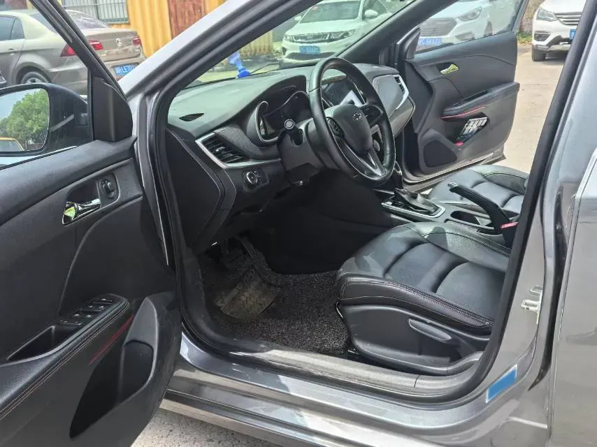 2020 Chevrolet Monza 1.3T 163HP L3 6AT,autocango,china used car exporter,china ev exporter,chinese used car exporter,chinese used ev exporter