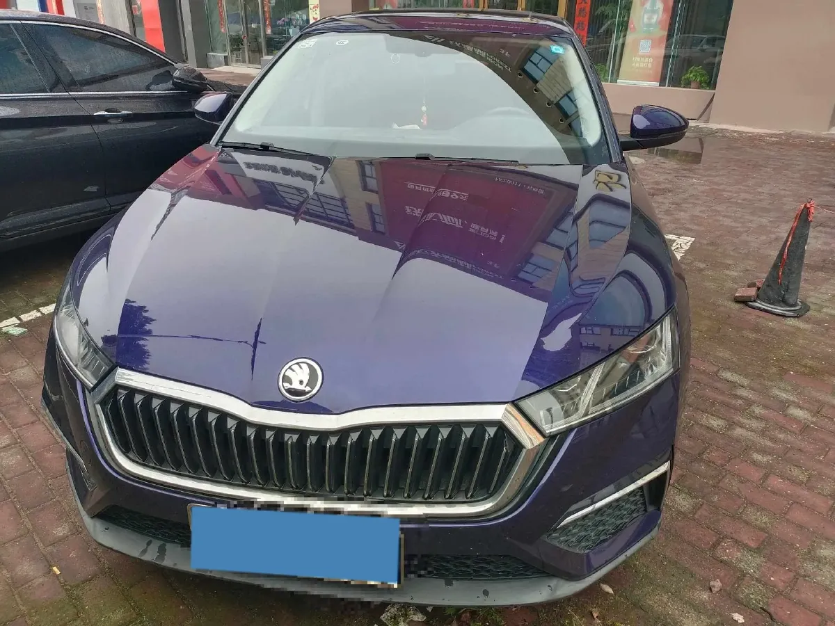 2021 Skoda Octavia 1.4T 150HP L4 7DCT,autocango,china used car exporter,china ev exporter,chinese used car exporter,chinese used ev exporter