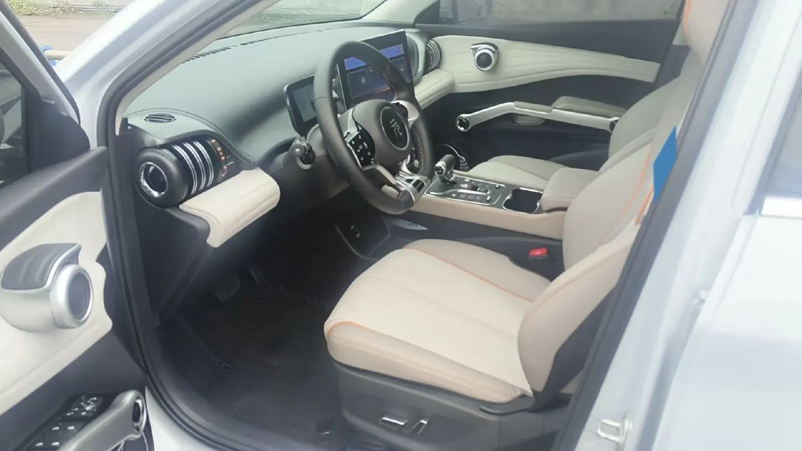 2024 BYD Yuan Plus BEV 60.48KWH,autocango,china used car exporter,china ev exporter,chinese used car exporter,chinese used ev exporter