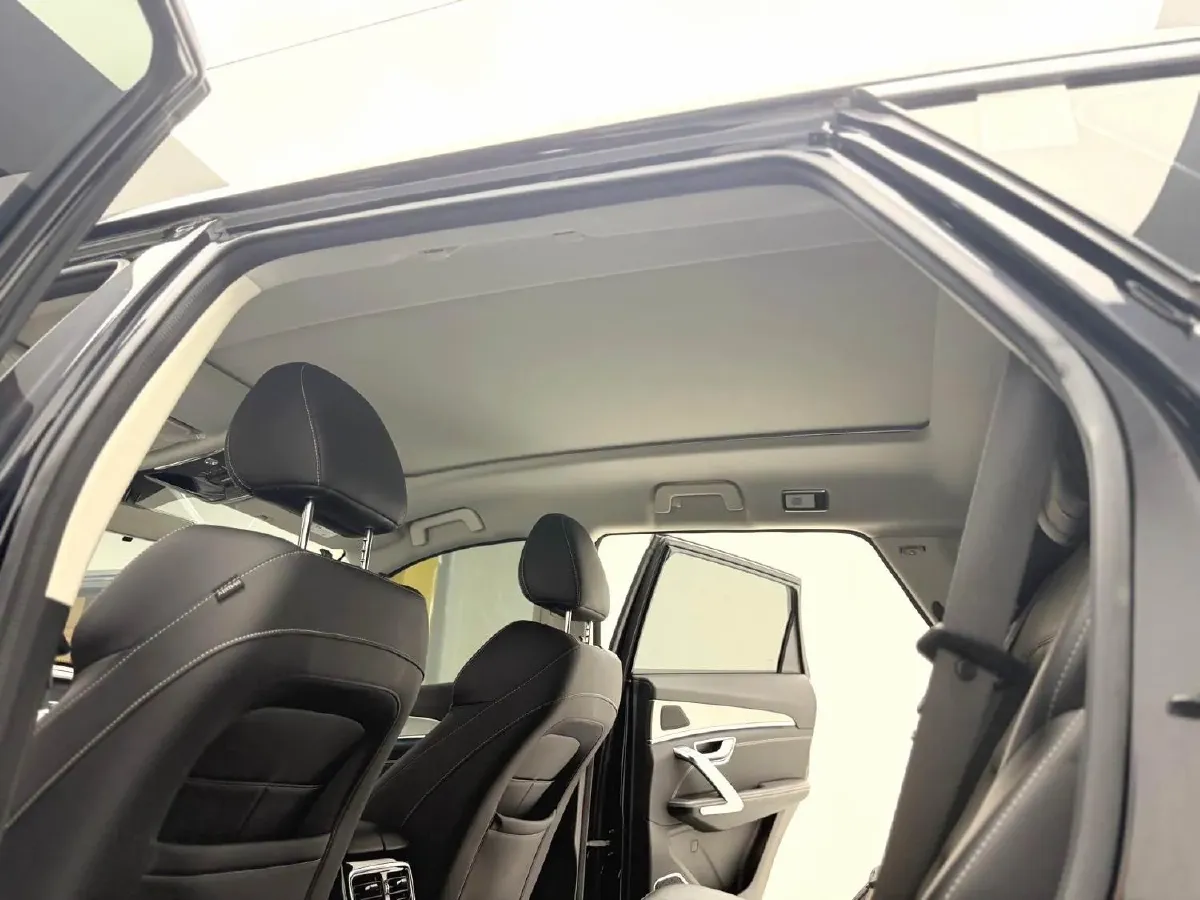 2021 Jetour X70 Plus 1.5T 156HP L4 6DCT,autocango,china used car exporter,china ev exporter,chinese used car exporter,chinese used ev exporter