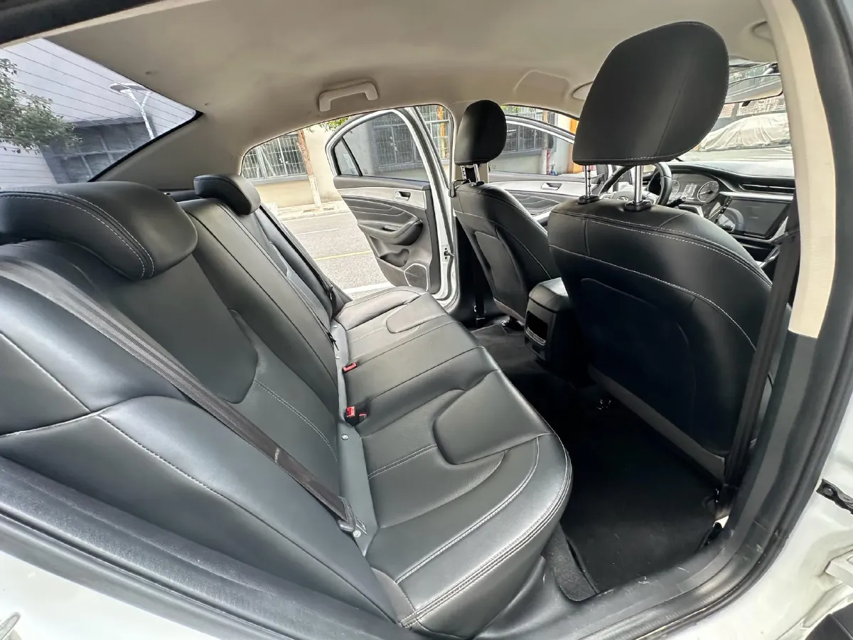 2019 Chery Arrizo 5 1.5L 116HP L4 CVT,autocango,china used car exporter,china ev exporter,chinese used car exporter,chinese used ev exporter