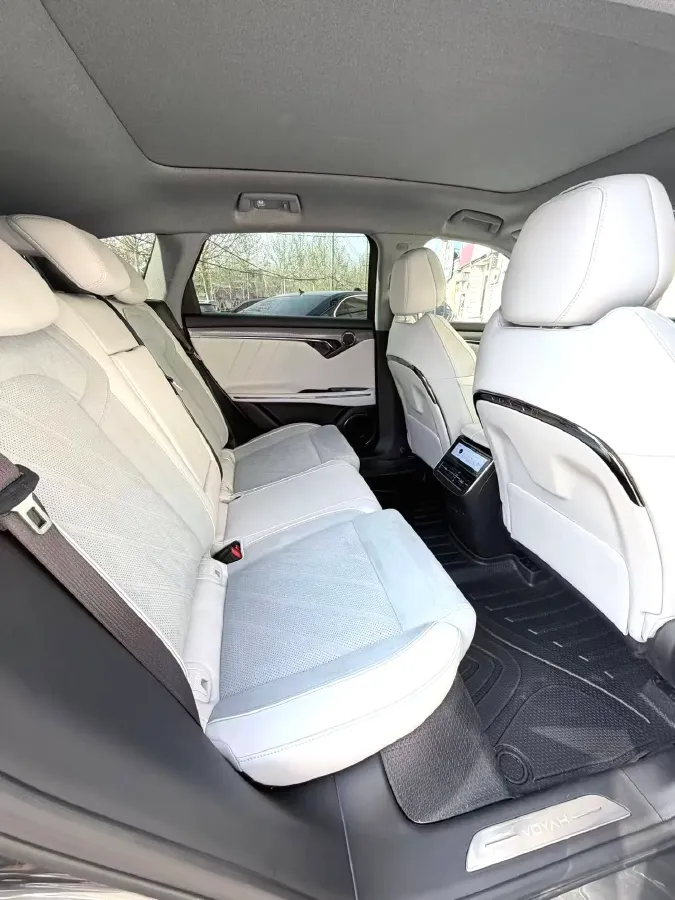 2025 Voyah FREE 1.5T 150HP L4 REEV 43KWH,autocango,china used car exporter,china ev exporter,chinese used car exporter,chinese used ev exporter