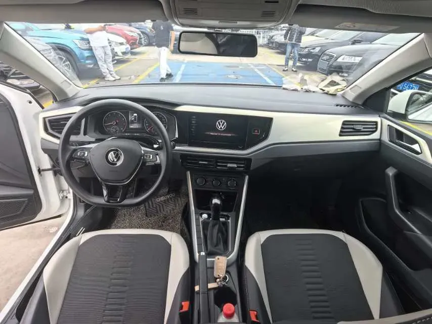 2021 Haval H6 1.5T 169HP L4 7DCT,autocango,china used car exporter,china ev exporter,chinese used car exporter,chinese used ev exporter