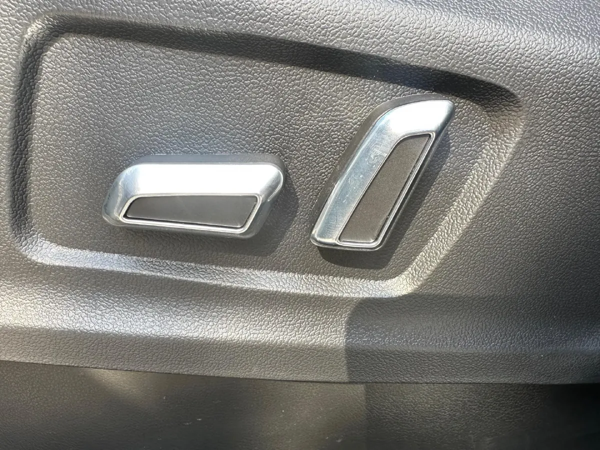 2021 GAC Trumpchi M6 1.5T 169HP L4 7DCT,autocango,china used car exporter,china ev exporter,chinese used car exporter,chinese used ev exporter