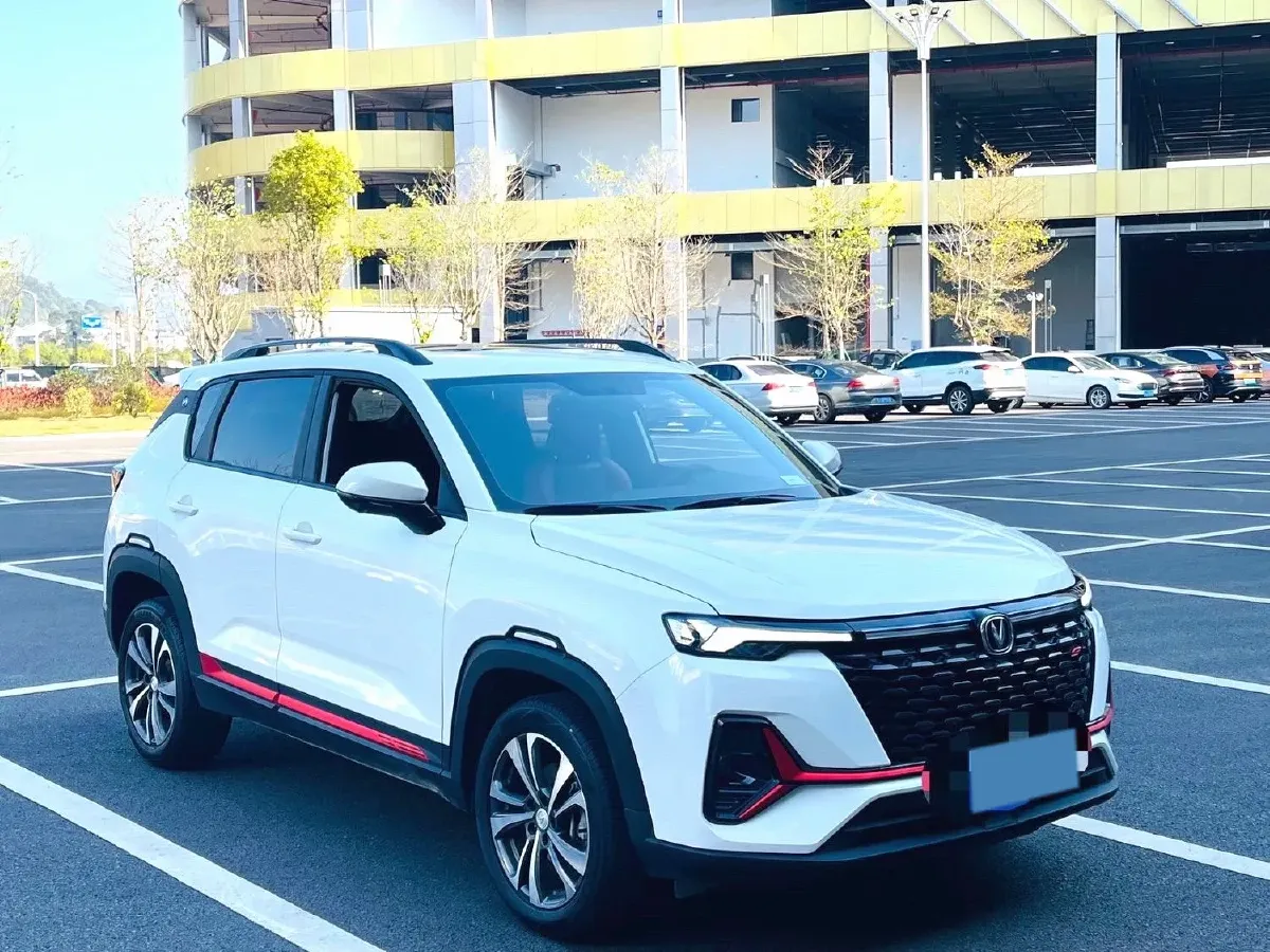 2023 ChangAn CS35 Plus 1.4T 160HP L4 7DCT,autocango,china used car exporter,china ev exporter,chinese used car exporter,chinese used ev exporter