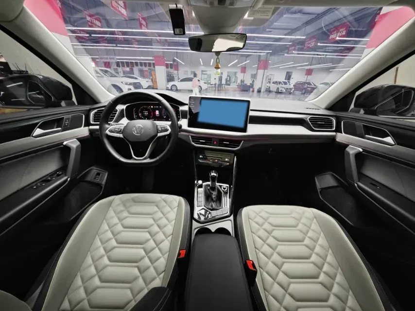 2024 Volkswagen Tayron 2.0T 186HP L4 7DCT,autocango,china used car exporter,china ev exporter,chinese used car exporter,chinese used ev exporter