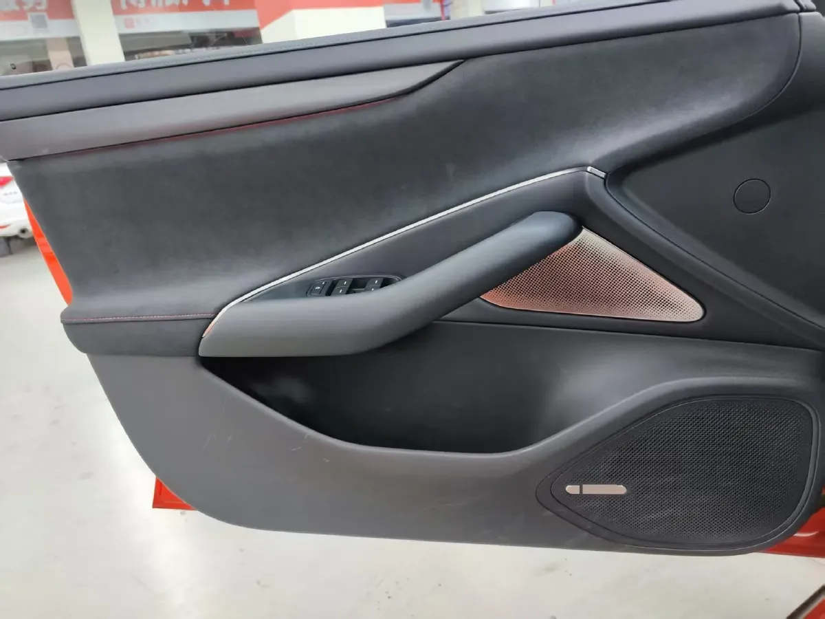 2024 MI SU7 BEV 94.3KWH,autocango,china used car exporter,china ev exporter,chinese used car exporter,chinese used ev exporter