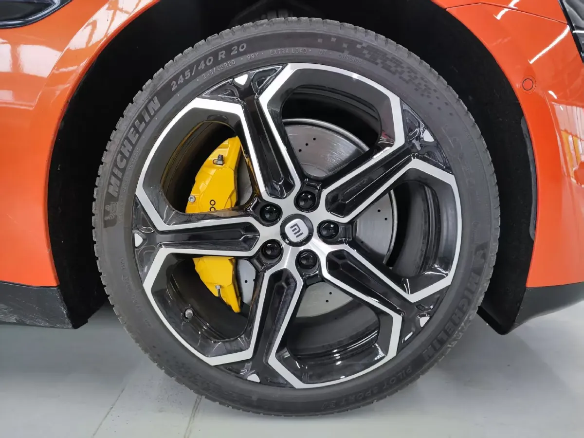 2024 MI SU7 BEV 94.3KWH,autocango,china used car exporter,china ev exporter,chinese used car exporter,chinese used ev exporter