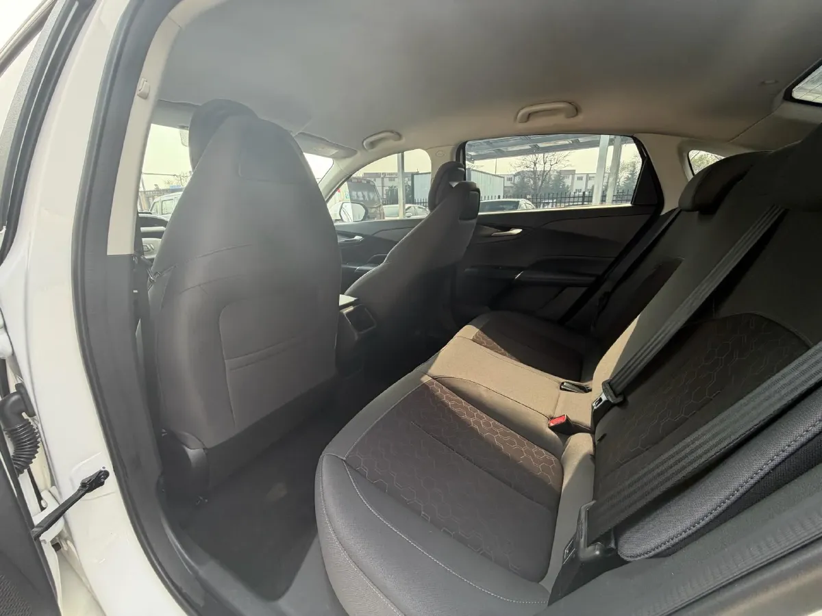 2024 ChangAn QiYuan A05 1.5L 110HP L4 E-CVT PHEV 9.07KWH,autocango,china used car exporter,china ev exporter,chinese used car exporter,chinese used ev exporter