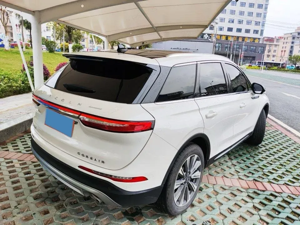 2022 Lincoln Corsair 2.0T 245HP L4 8AT,autocango,china used car exporter,china ev exporter,chinese used car exporter,chinese used ev exporter