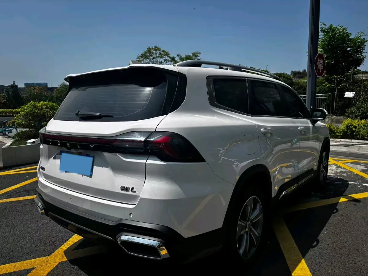 2023 Geely Okavango L 2.0T 218HP L4 7DCT,autocango,china used car exporter,china ev exporter,chinese used car exporter,chinese used ev exporter