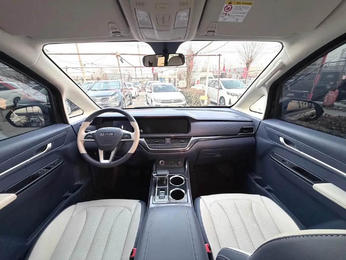 2024 BAW RuiSheng Trump M7 2.0L 144HP L4 8AT,autocango,china used car exporter,china ev exporter,chinese used car exporter,chinese used ev exporter