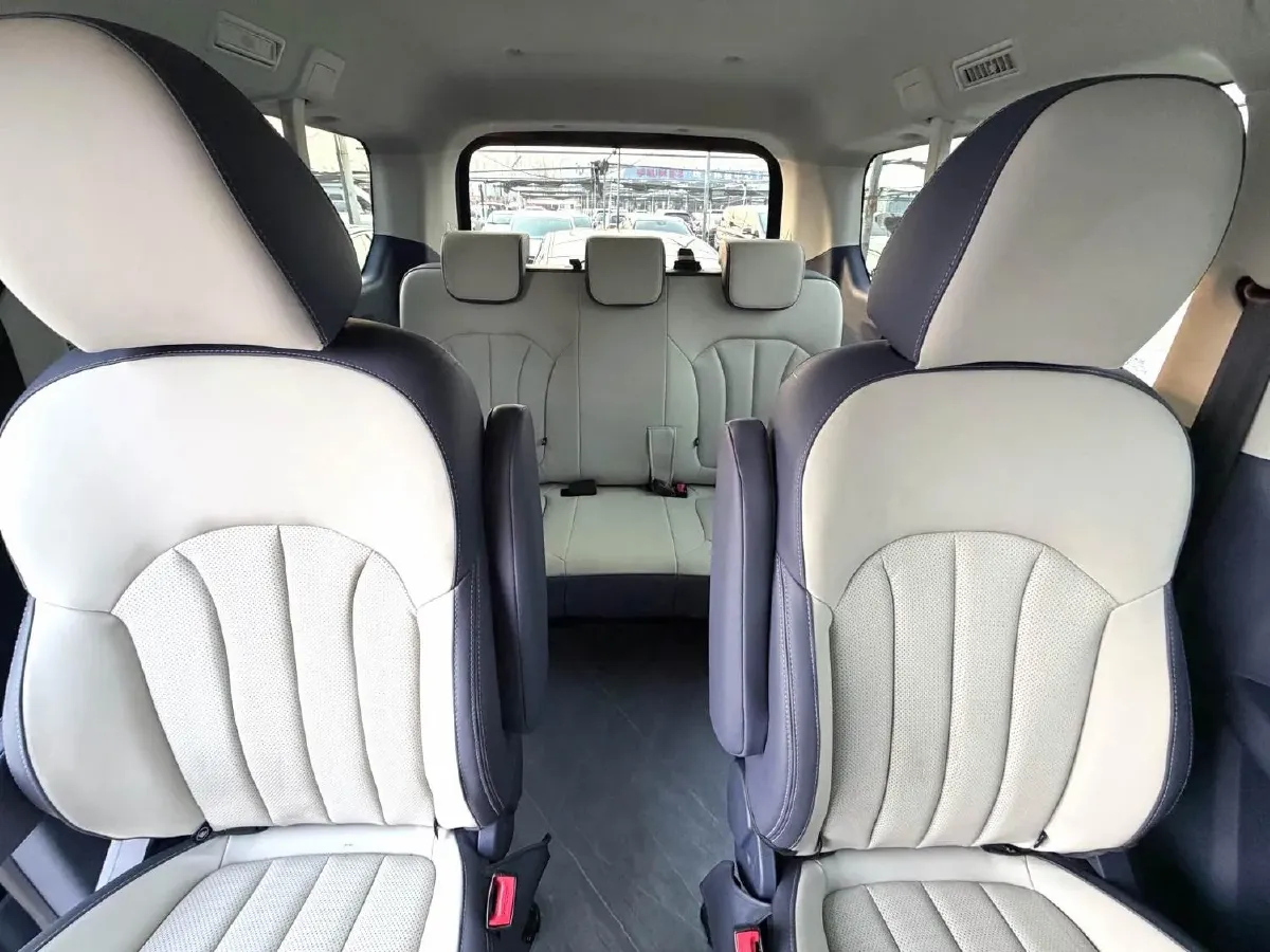 2024 BAW RuiSheng Trump M7 2.0L 144HP L4 8AT,autocango,china used car exporter,china ev exporter,chinese used car exporter,chinese used ev exporter