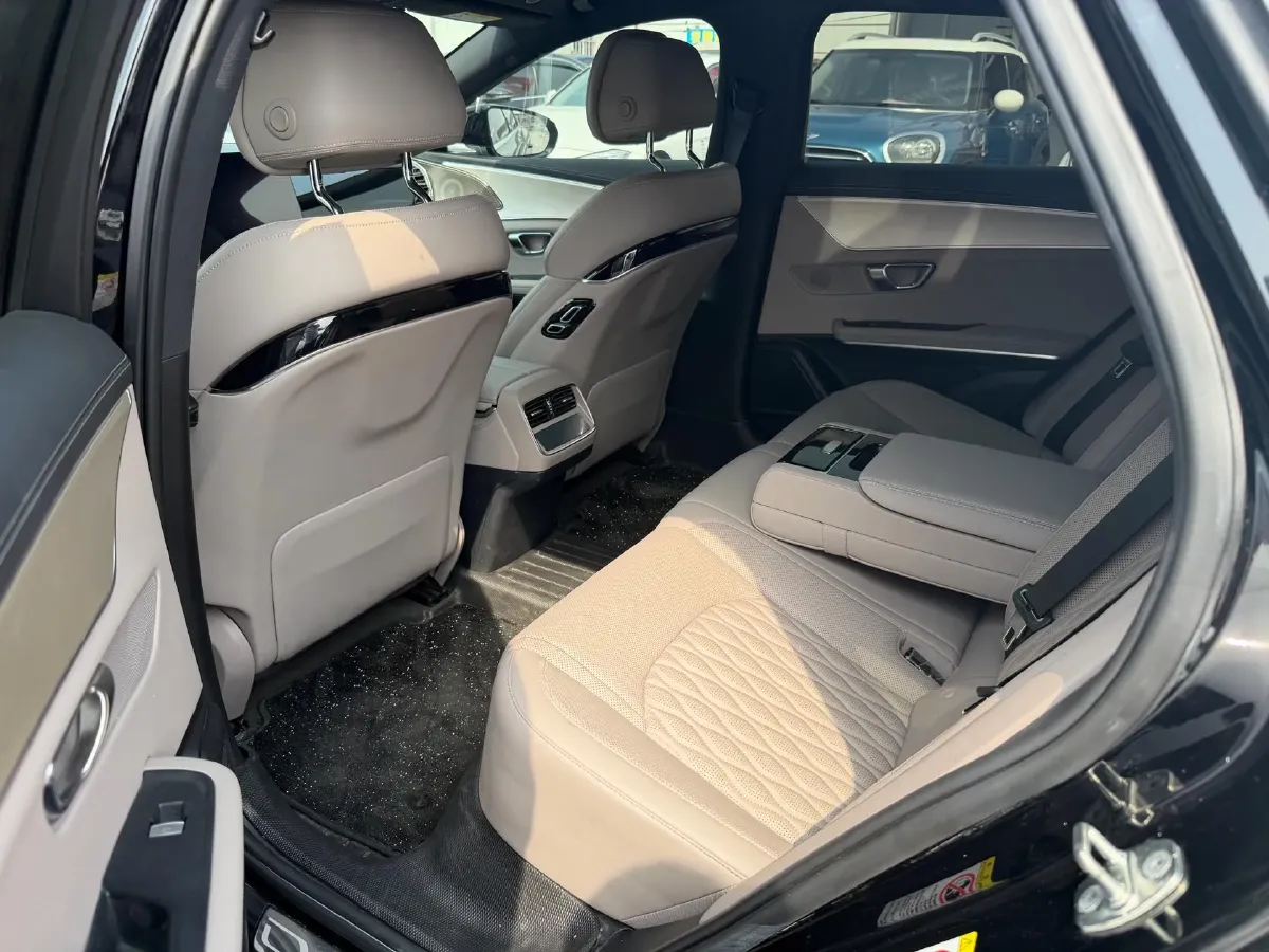 2025 BYD Han 1.5T 156HP L4 E-CVT PHEV,autocango,china used car exporter,china ev exporter,chinese used car exporter,chinese used ev exporter